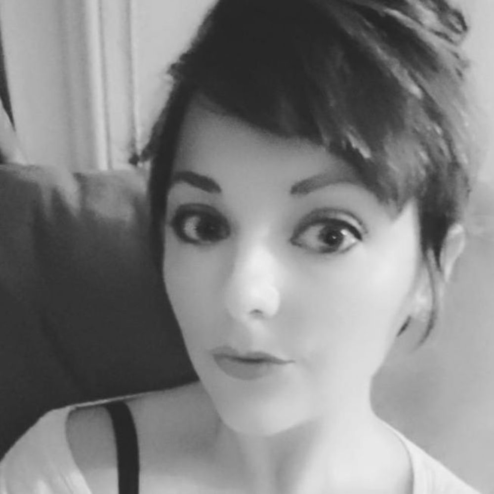 Meet your Posher, Mae